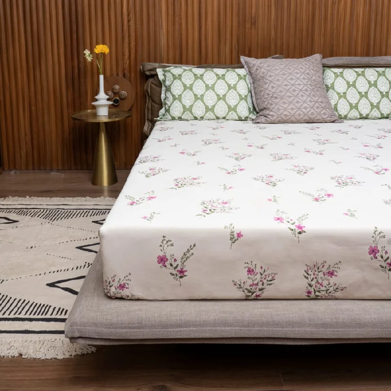 Weekend Discounts to Love 220 TC 100% Cotton printed double bedsheet - Valley Pink