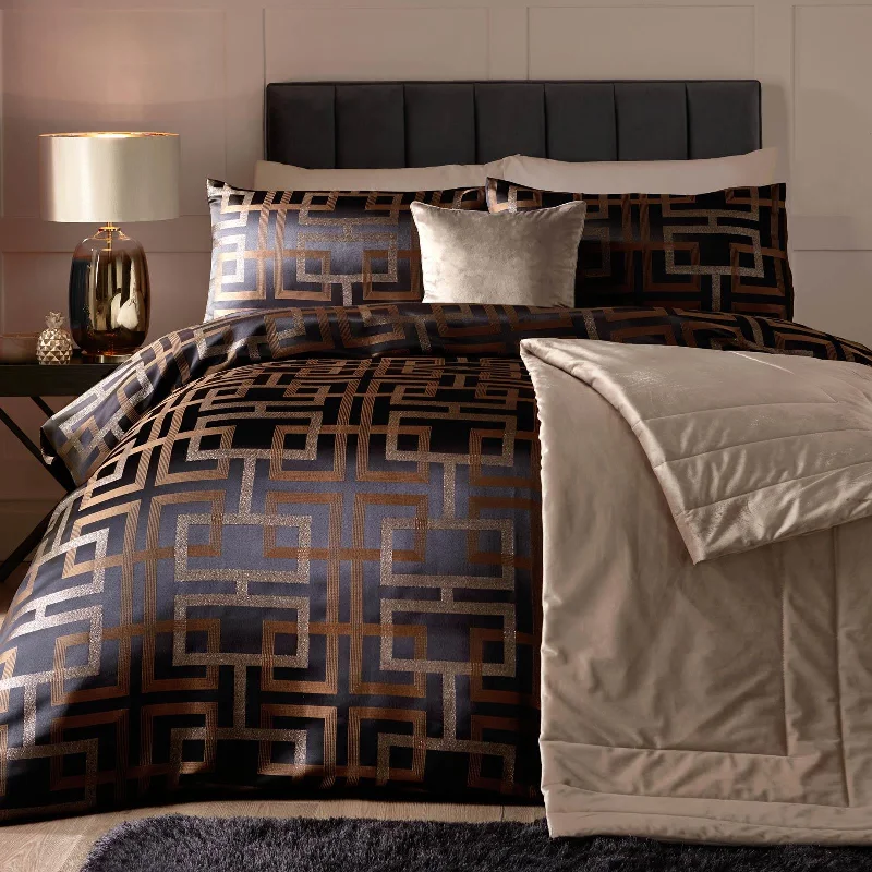 Act Now Bardon Jacquard Duvet Cover Set