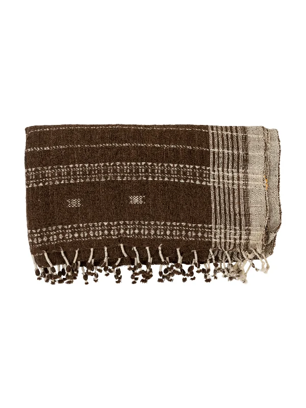 Weekend Offers That Amaze BK Espresso/Shell Handwoven Bedspread