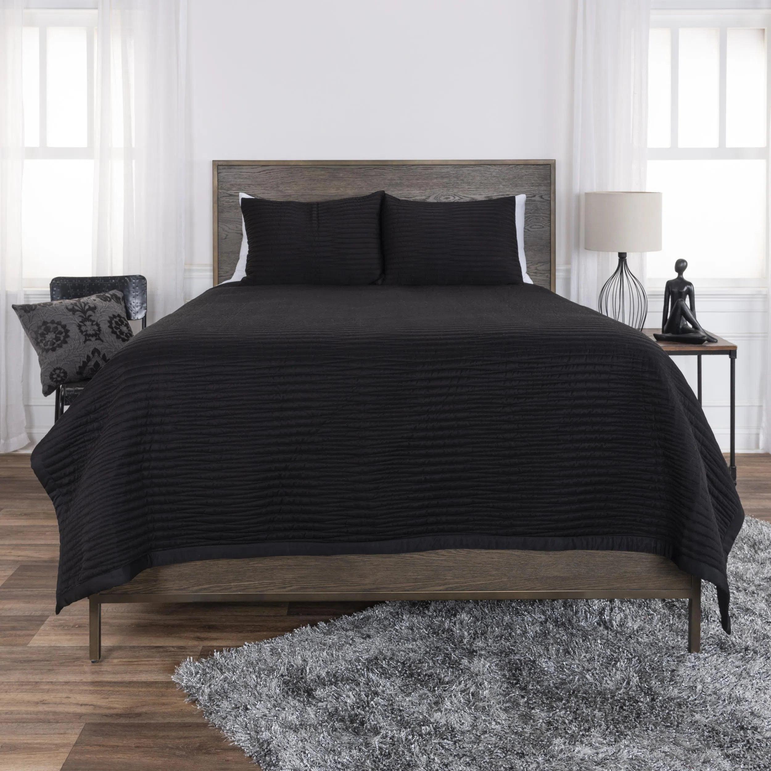 Weekend Deal Black Bedroom Quilt 3 Piece Set Parker