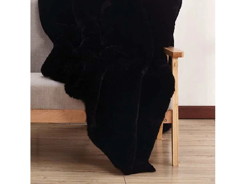 Take Advantage Caparica Black Throw