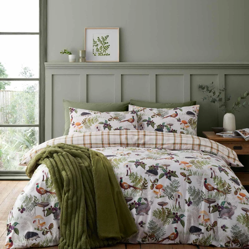 Crazy Savings Velvet Woodland Walk Duvet Cover Set
