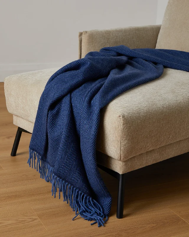 Weekend Deals That Impress Foxford Cong Cashmere and Lambswool Throw
