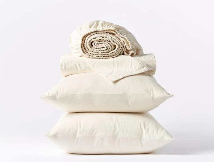 Weekend Savings Delight Organic Relaxed Sateen Undyed Sheet Sets by Coyuchi