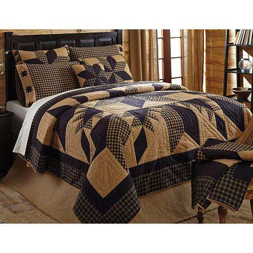 Year-End Clearance Dakota Star Queen Quilt