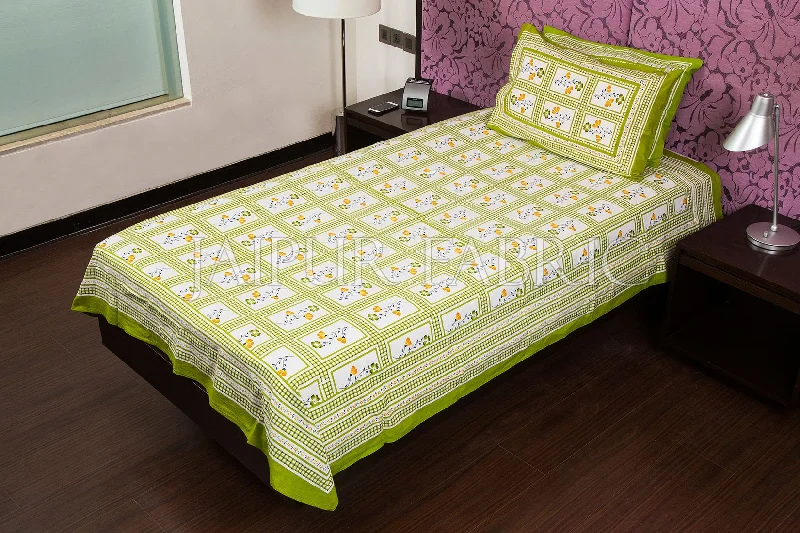 Savings Bonanza Green Color White Base Floral Print  Single Bed Sheet