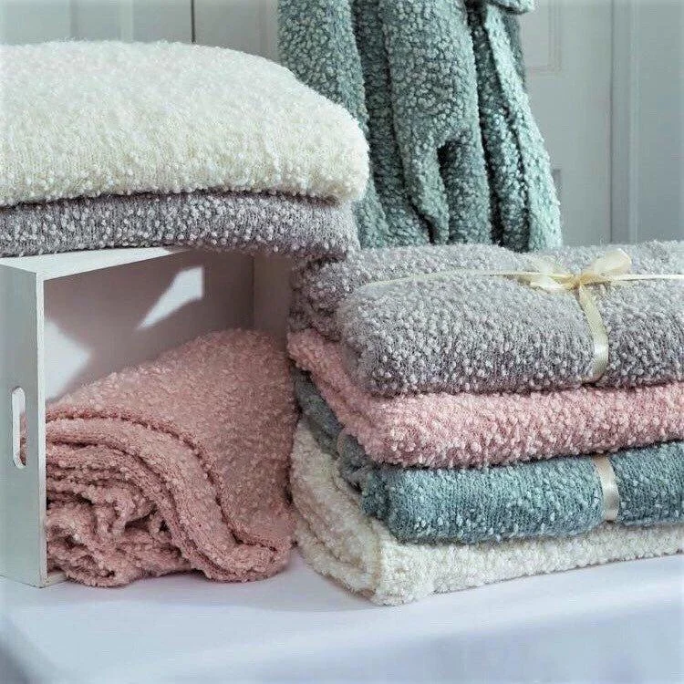 New Markdowns Pebble Creek Lightweight Throw Blankets