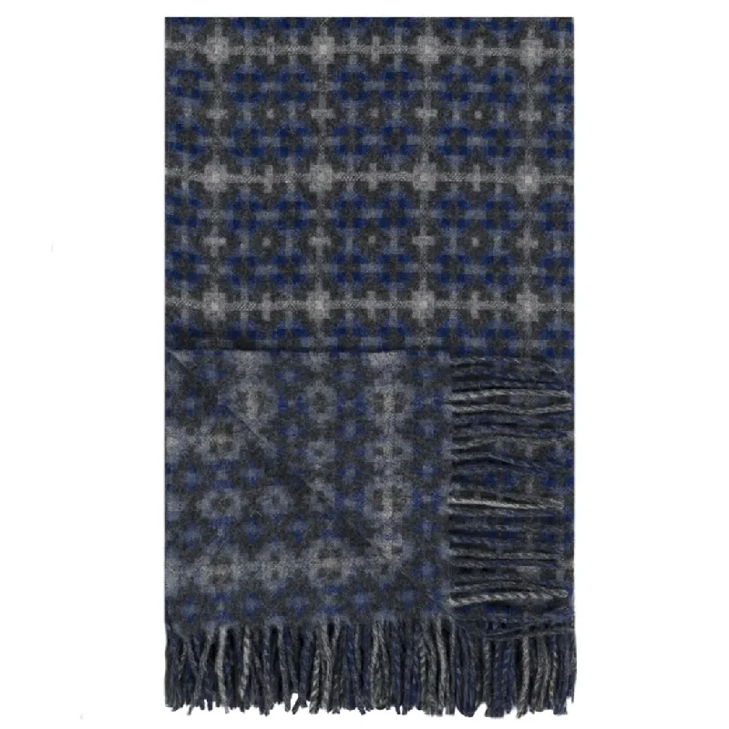 Deal of the Day Pembroke Merino Wool Throw Collection