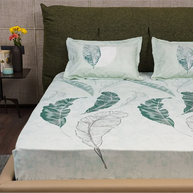 Super Savings 220 TC 100% Cotton Printed Bedsheet with Pillow Covers - Sweet Cherry Aqua Green Super Savings 220 TC 100% Cotton Printed Bedsheet with Pillow Covers - Sweet Cherry Aqua Green