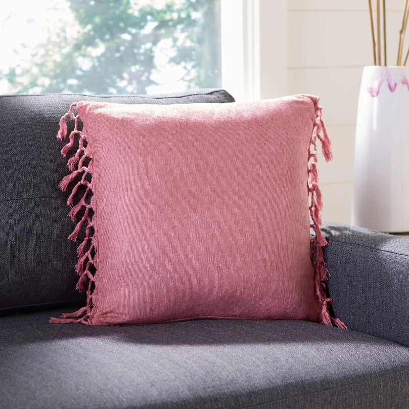 Weekend Discounts to Celebrate Safavieh Dandria Pillow
