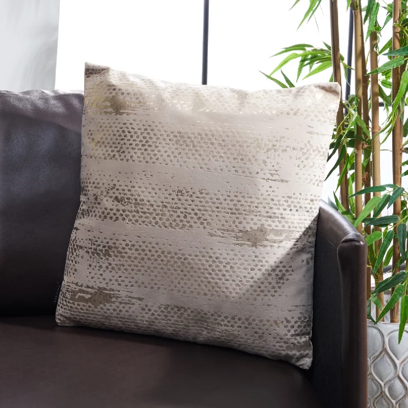 Weekend Deals That Dazzle Safavieh Emiliana Pillow