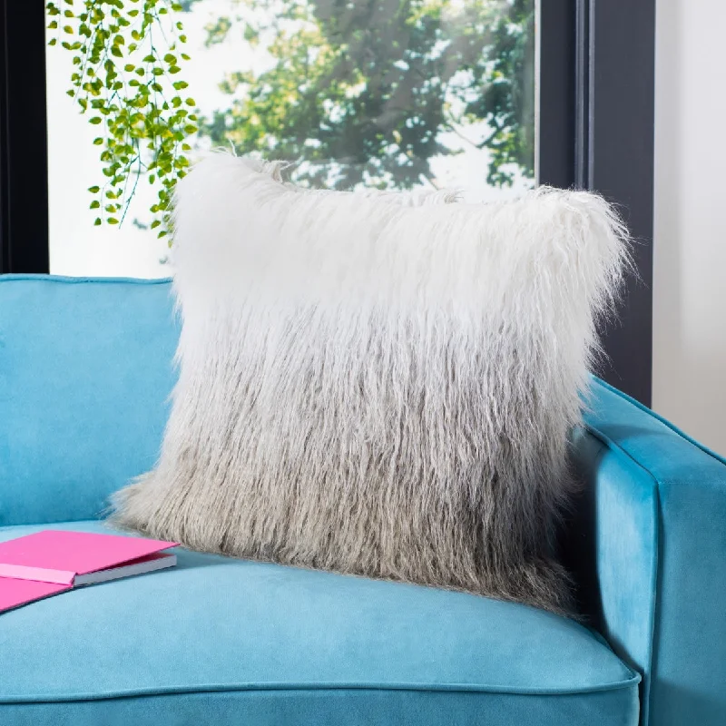 Blowout Deals Safavieh Faux Flokati Pillow