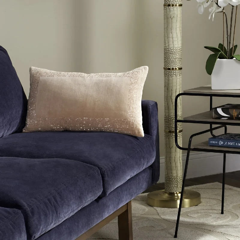 Deal Explosion Safavieh Morrocan Border Pillow