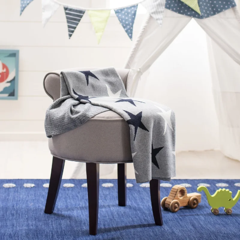 Weekend Bargains to Indulge In Safavieh Star Throw