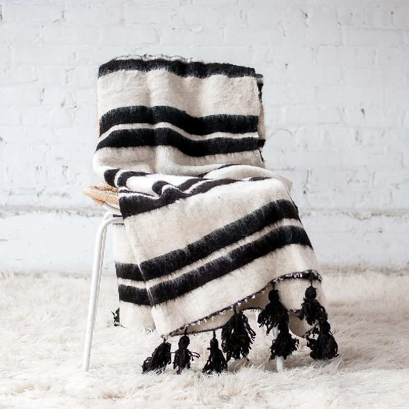 Great Bargain ZONA WOOL BLANKET